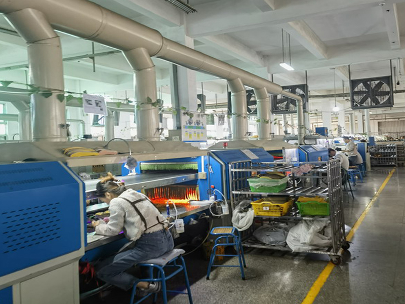 Top 3 des Fabricants de Chaussures Minimalistes en Chine